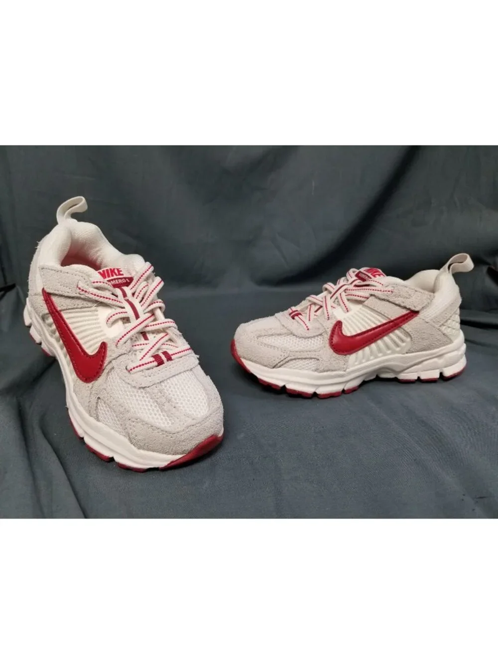 Nike Vomero 5 SE (PS) Sail Crimson Red Sneakers Mesh Kids Size 11c NEW NO BOX!